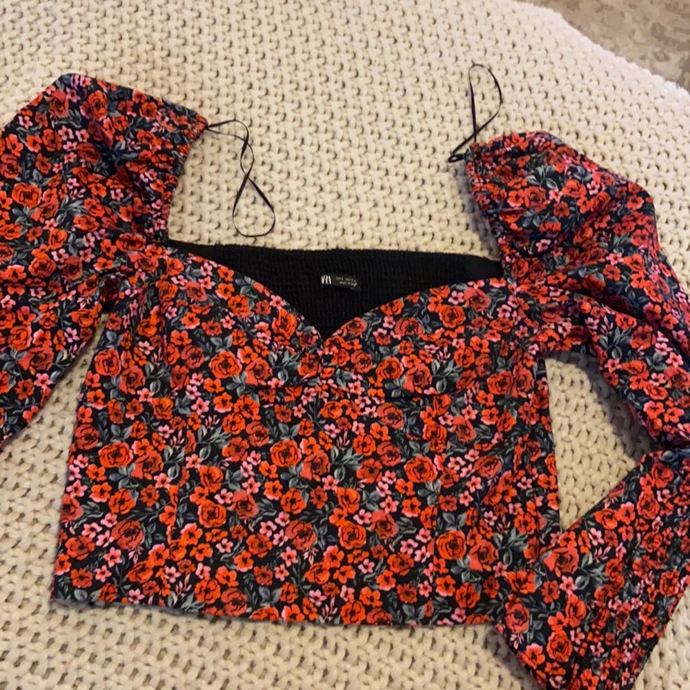 Zara off shoulder cropped top